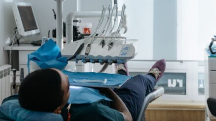 임플란트 치료 전 보험·보장 범위 확인, 가격보다 중요한 조건 비교하는 방법