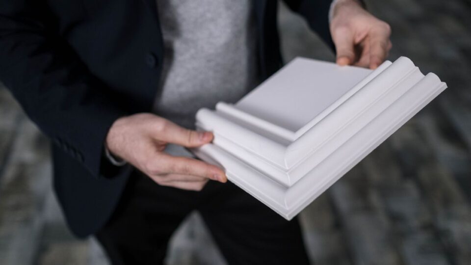 변기 주변에서 물때가 빠르게 생기는데 역류 신호는 없을 때, 트랩·환기·변기 하부 중 먼저 볼 것은?